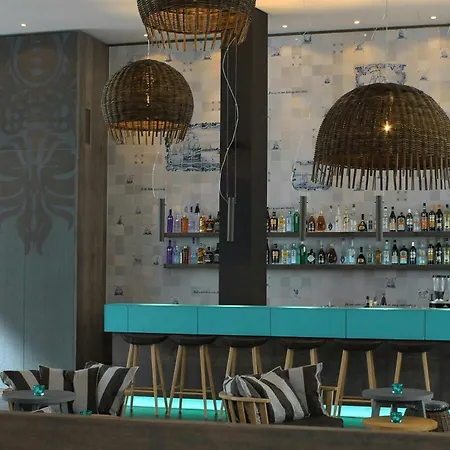 One Hotell 3*